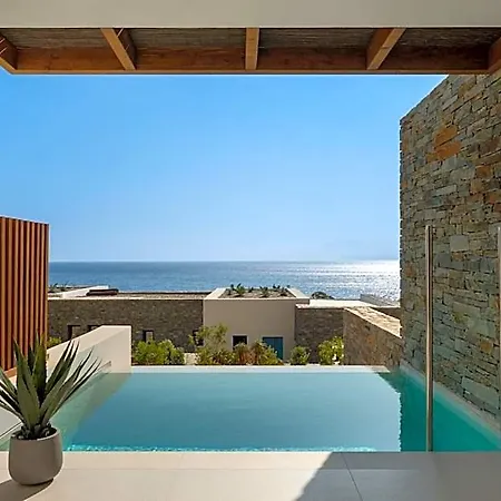 Vione Hotel 5*